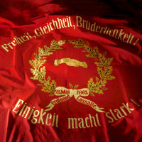 Sie ist der Stolz der SPD - Die Fahne vom Juni 1863