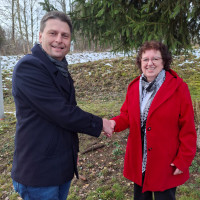 Ingrid Steiner gratuliert Daniel Hohbergerzur Nominierung